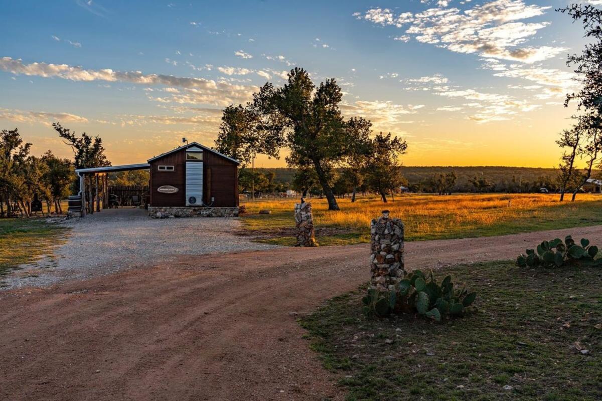 Rockin' R - Morning Star Cabin Fredericksburg Ngoại thất bức ảnh
