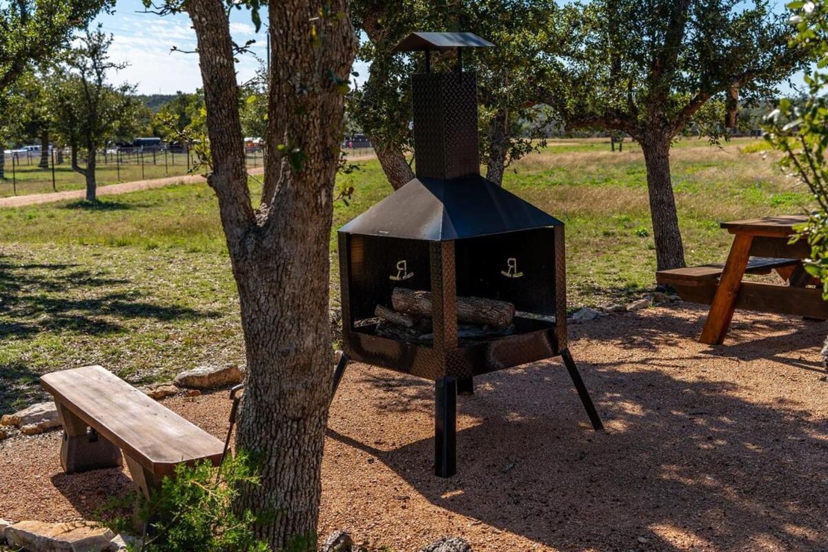 Rockin' R - Morning Star Cabin Fredericksburg Ngoại thất bức ảnh